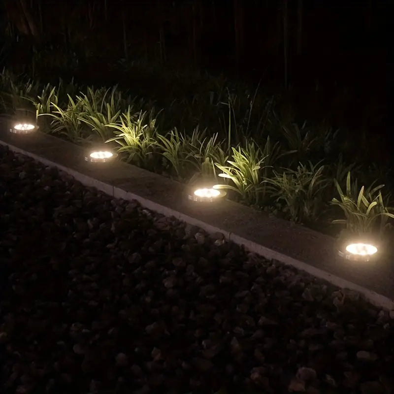 Retro & Luxe Solar Garden Lamp