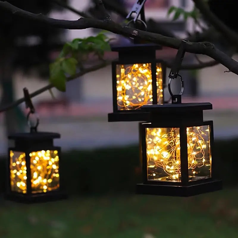 Retro & Elegant Solar Garden Lamp