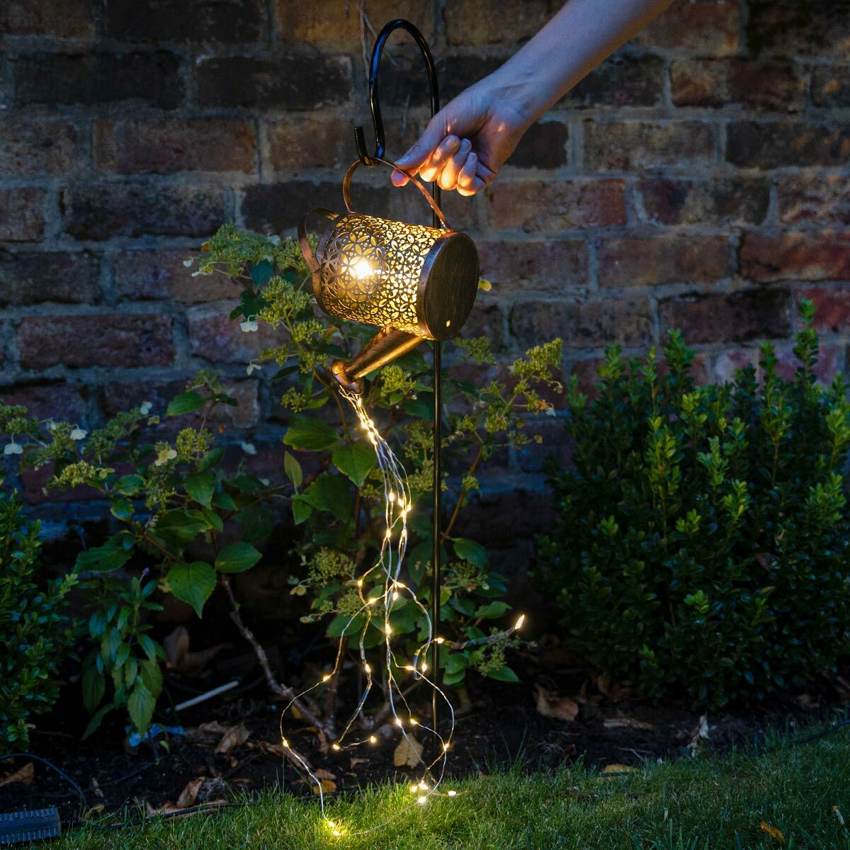 Creative & Vintage LED Watering Can Garden Light