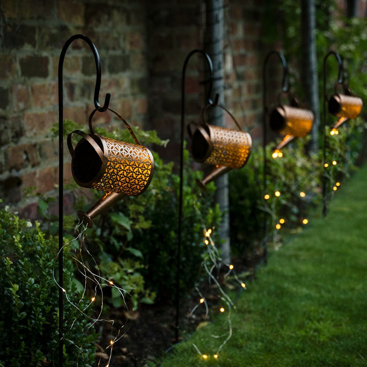 Creative & Vintage LED Watering Can Garden Light