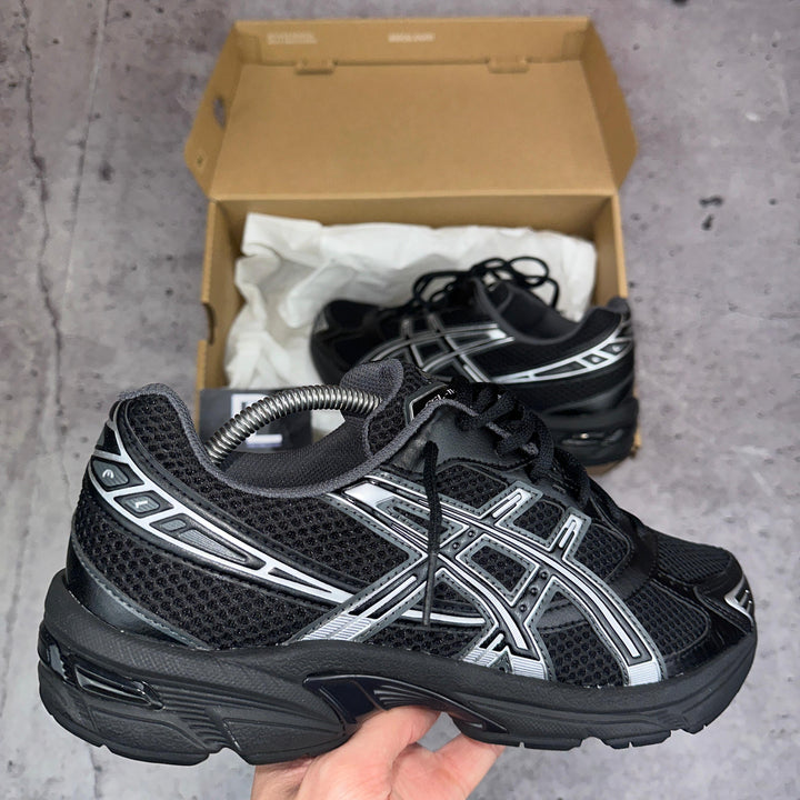 ASICS Gel-1130 “Black / Pure Silver”