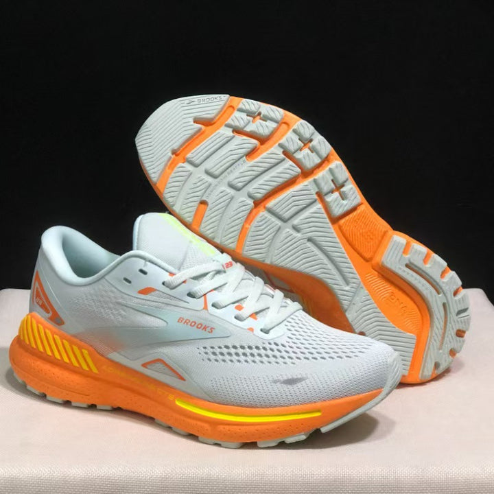 Brooks Adrenaline GTS 22 Womens Running Shoes