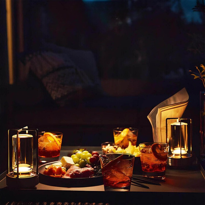 Luxurious & Elegant Wireless Table Lamp