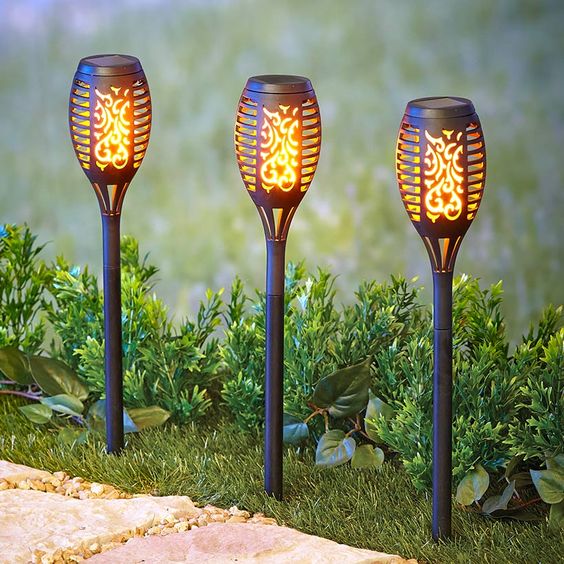 Luxury & Modern Flashlight Garden Lighting