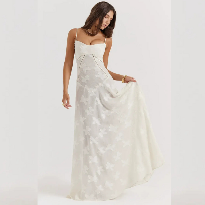 Floral Jacquard Sweetheart Gown – A Modern Fairytale