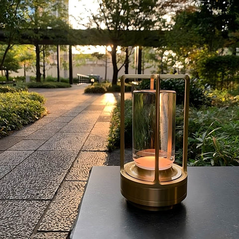 Luxurious & Elegant Wireless Table Lamp