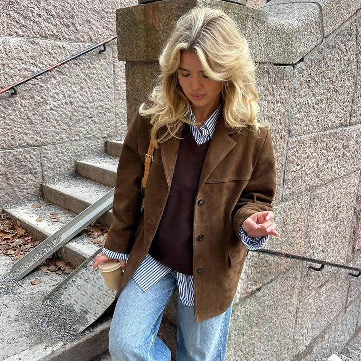 Women’s Oversized Brown Trench Coat – Wide Lapel, Autumn/Winter Essential
