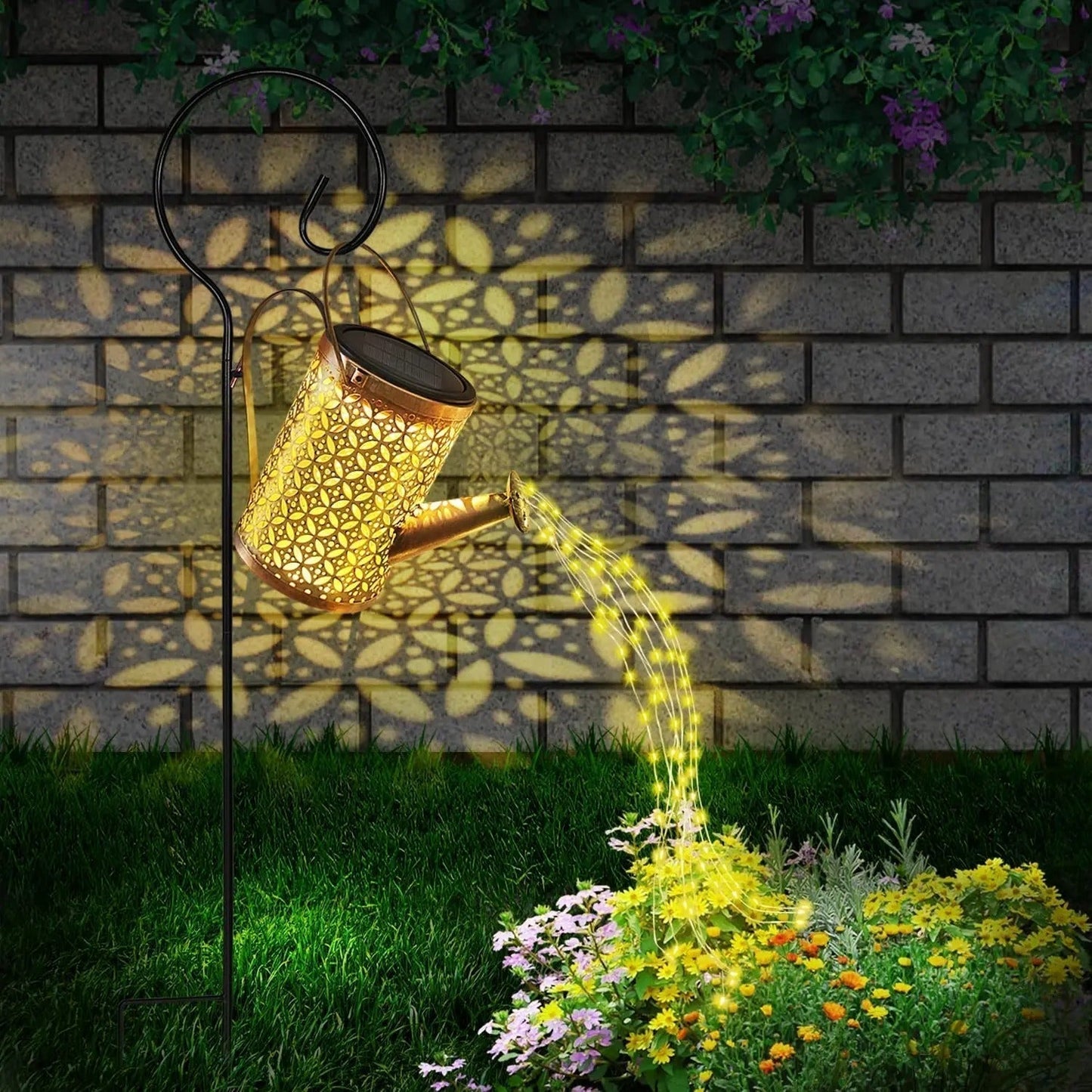 Creative & Vintage LED Watering Can Garden Light