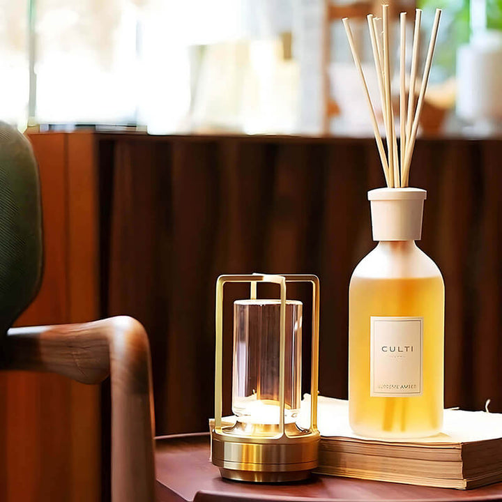 Luxurious & Elegant Wireless Table Lamp